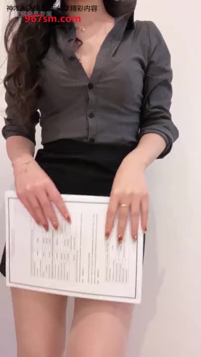 #乔安 女上司