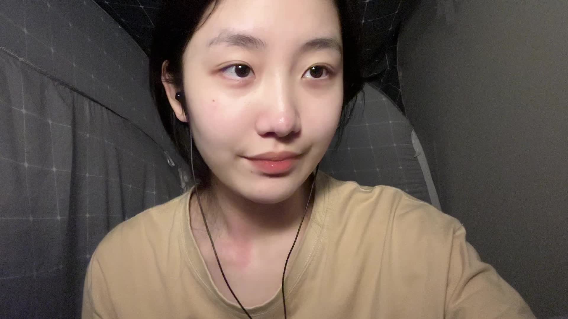 #kc好想睡觉 抓挠身体