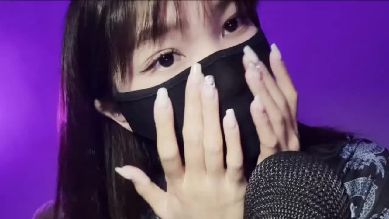 #linlin_babe 黑色latex gloves+芦荟胶