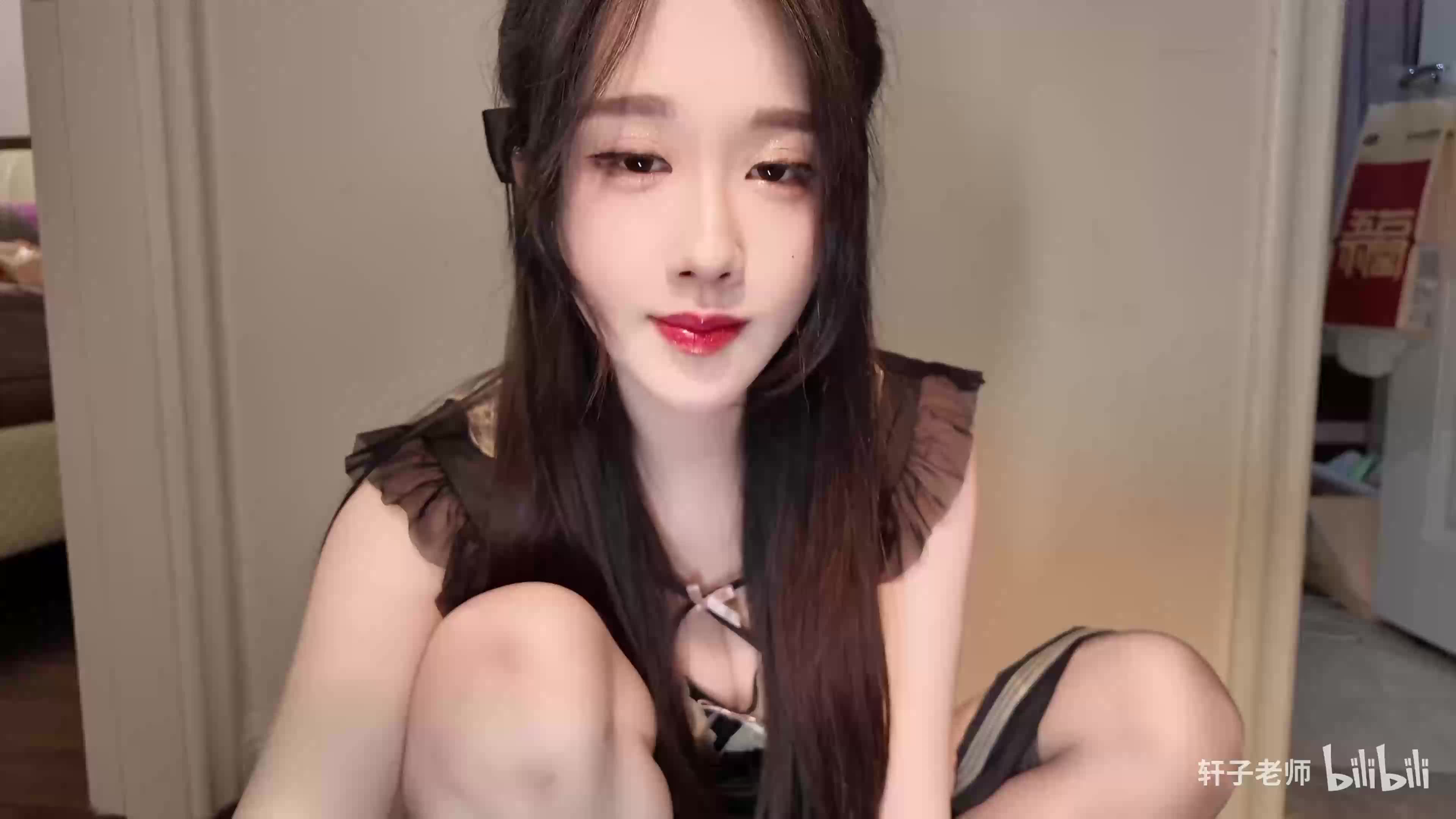 #轩子 女友的丝袜测评，三种丝质针织物的摩擦声