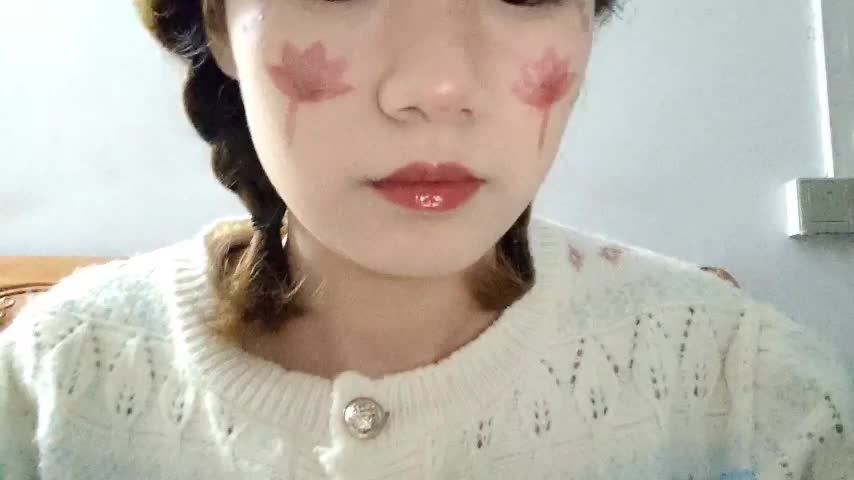 #lia的晚安小屋 吃东西 舔屏