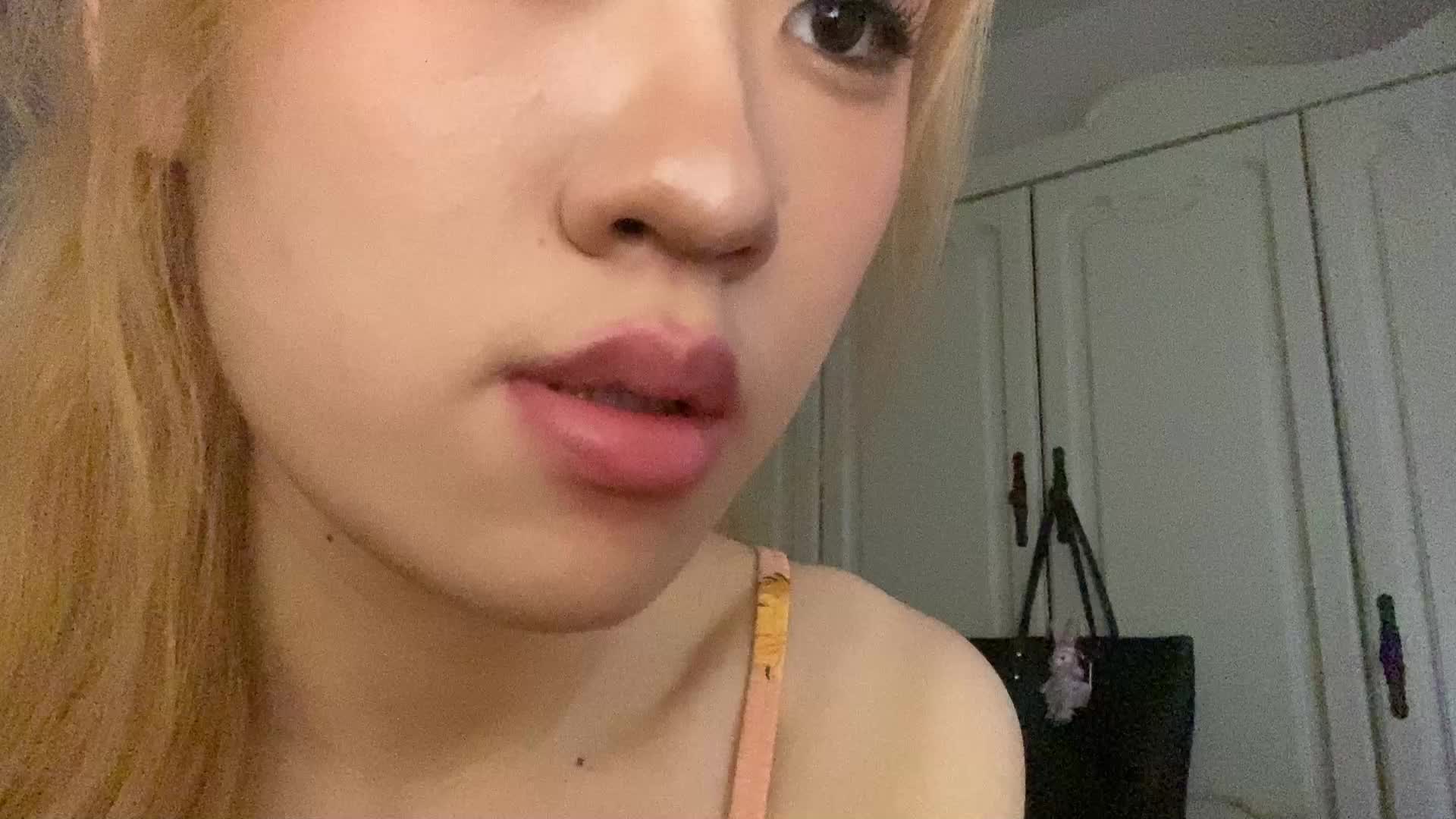 #pipi酱睡不醒 吃冰棒