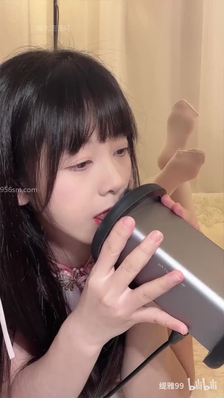 #缇雅99 温柔的舔耳